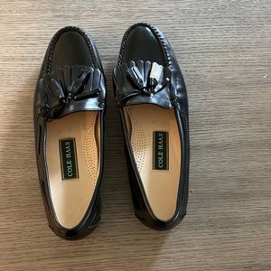 Cole Haan Mens loafers size 11- new